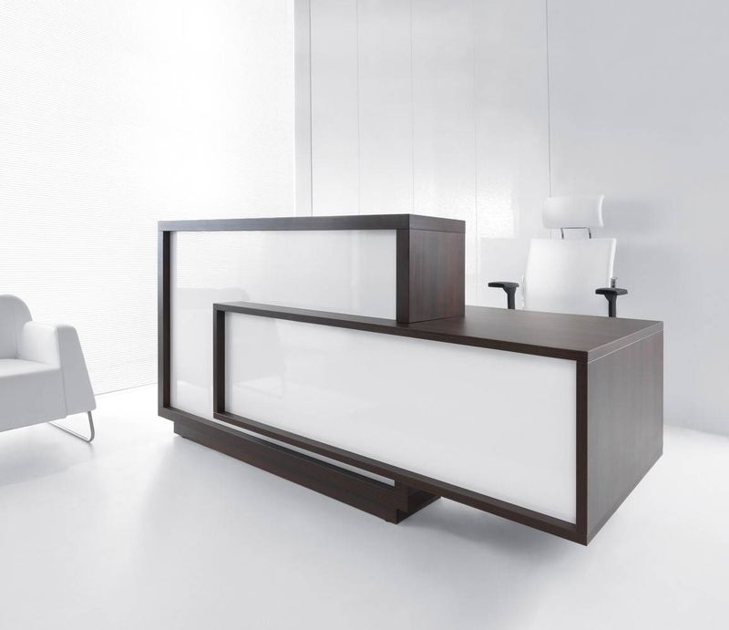 Banque d'accueil droite Marseille